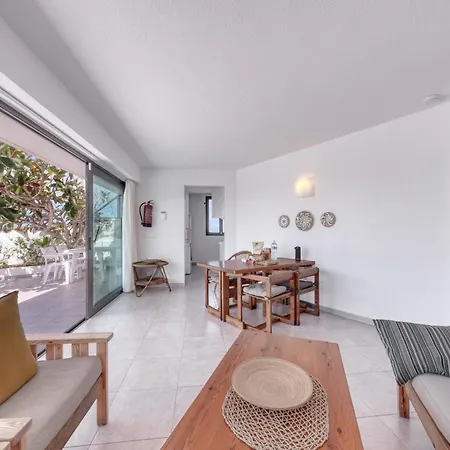 - Canary Soul - Ocean Views - 2 Min By Lanzarote Apartament *